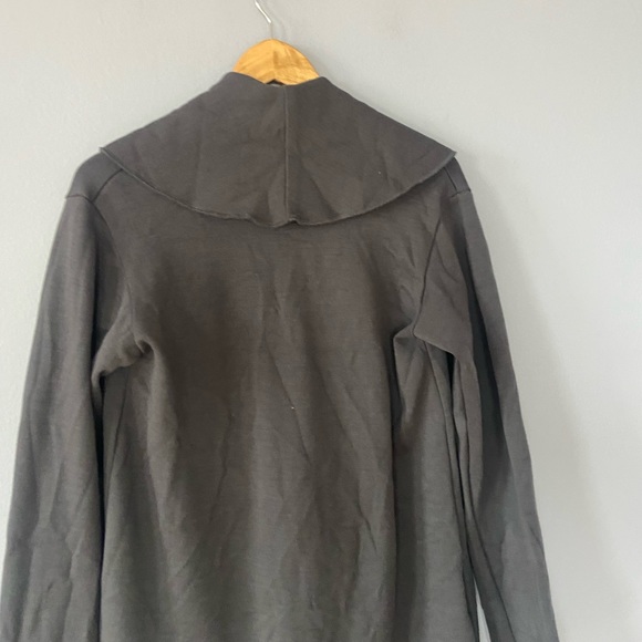 🛑SOLD ETIMI Outerwear Gray Shawl Collar Merino Wool Wrap Sweater Jacket USA - Picture 8 of 10